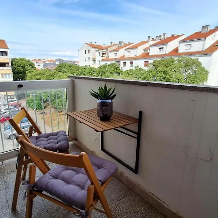 J&v Apartament *