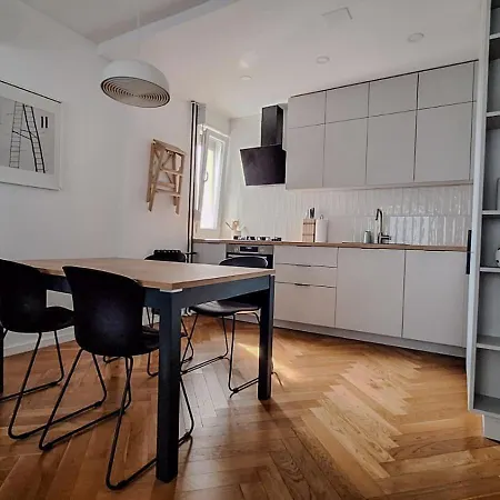 Apartment J&v *